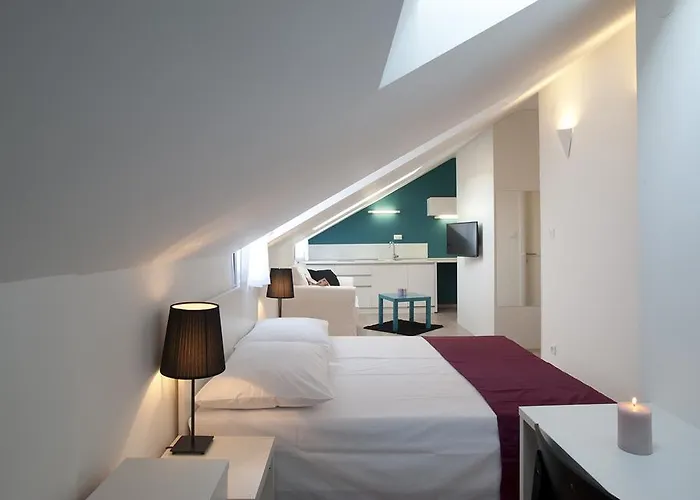 아파트 Attic 스플리트