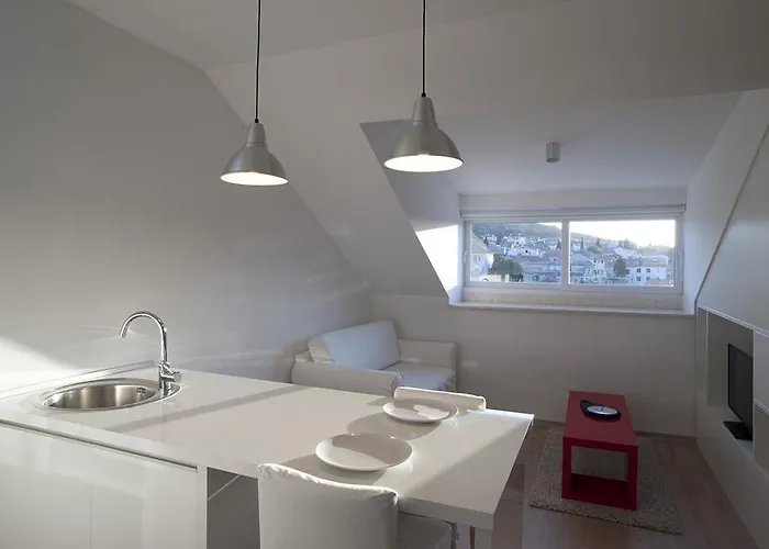 Attic Lejlighed *